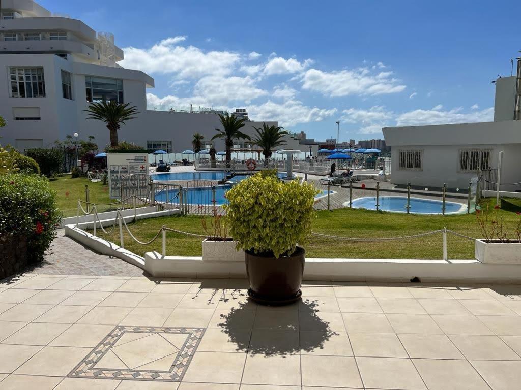 Cozy Apartment In The Center Of Costa Adeje On The 1St Coastline Exterior photo