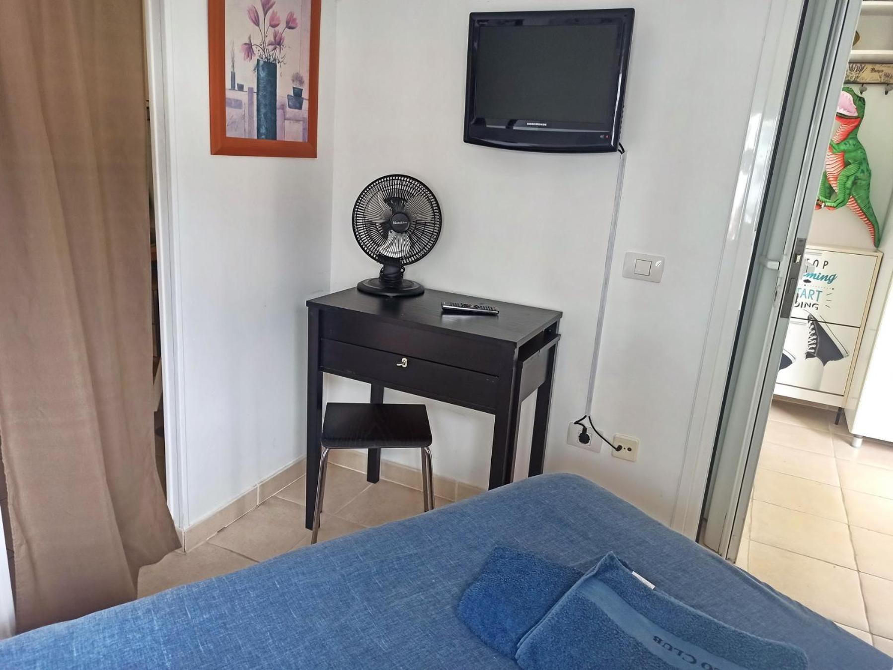 Cozy Apartment In The Center Of Costa Adeje On The 1St Coastline Exterior photo